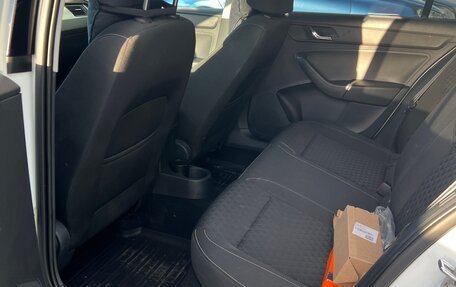 Skoda Rapid I, 2016 год, 1 155 000 рублей, 11 фотография