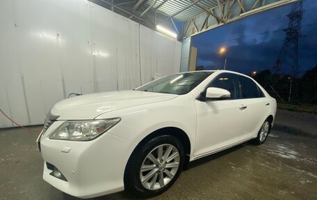 Toyota Camry, 2013 год, 1 700 000 рублей, 2 фотография