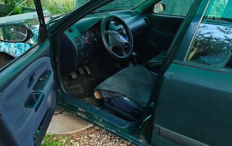 Mitsubishi Carisma I, 1999 год, 110 000 рублей, 16 фотография