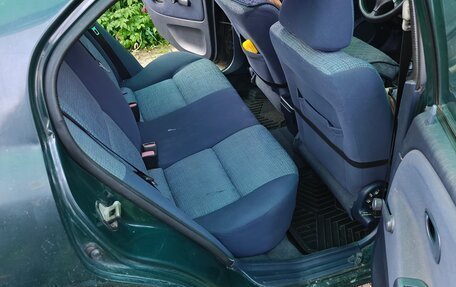 Mitsubishi Carisma I, 1999 год, 110 000 рублей, 18 фотография