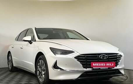 Hyundai Sonata VIII, 2021 год, 2 380 000 рублей, 3 фотография