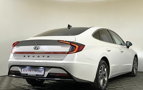 Hyundai Sonata VIII, 2021 год, 2 380 000 рублей, 4 фотография