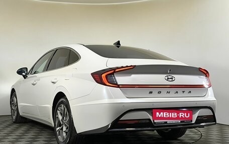 Hyundai Sonata VIII, 2021 год, 2 380 000 рублей, 6 фотография