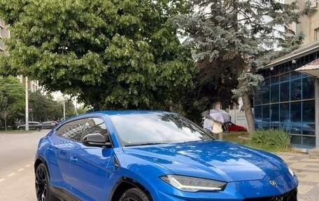Lamborghini Urus I, 2018 год, 19 500 000 рублей, 1 фотография