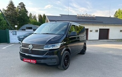 Volkswagen Caravelle T6 рестайлинг, 2021 год, 4 300 000 рублей, 1 фотография