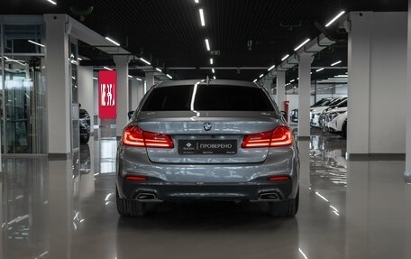 BMW 5 серия, 2017 год, 3 710 000 рублей, 6 фотография
