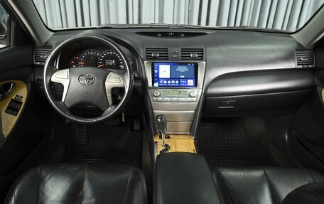 Toyota Camry, 2006 год, 1 198 000 рублей, 6 фотография