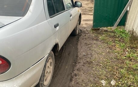Nissan Almera, 1999 год, 85 000 рублей, 4 фотография