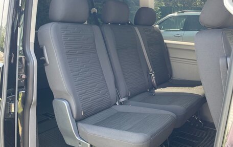 Volkswagen Caravelle T6 рестайлинг, 2021 год, 4 300 000 рублей, 14 фотография