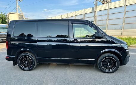 Volkswagen Caravelle T6 рестайлинг, 2021 год, 4 300 000 рублей, 6 фотография
