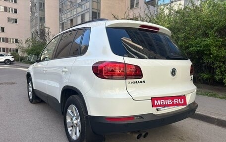 Volkswagen Tiguan I, 2015 год, 999 000 рублей, 4 фотография