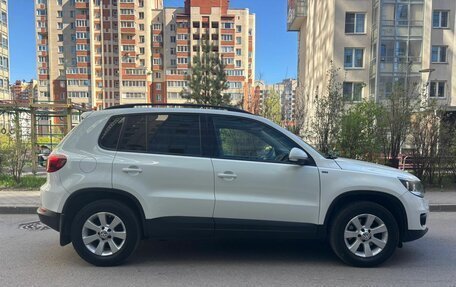 Volkswagen Tiguan I, 2015 год, 999 000 рублей, 7 фотография