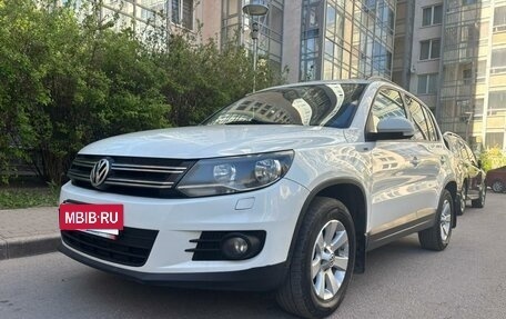 Volkswagen Tiguan I, 2015 год, 999 000 рублей, 3 фотография