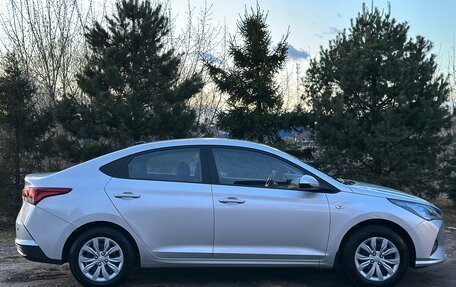Hyundai Solaris II рестайлинг, 2020 год, 1 420 000 рублей, 3 фотография