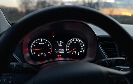 Hyundai Solaris II рестайлинг, 2020 год, 1 420 000 рублей, 8 фотография