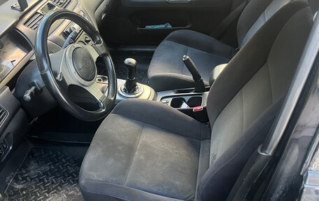 Mitsubishi Lancer IX, 2005 год, 400 000 рублей, 12 фотография