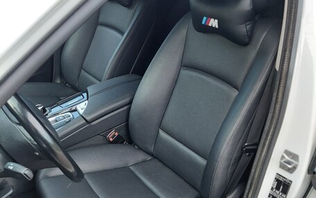 BMW 5 серия, 2015 год, 1 850 000 рублей, 17 фотография