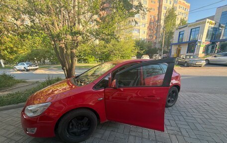 Opel Astra J, 2012 год, 530 000 рублей, 1 фотография