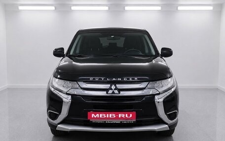 Mitsubishi Outlander III рестайлинг 3, 2015 год, 1 495 000 рублей, 2 фотография
