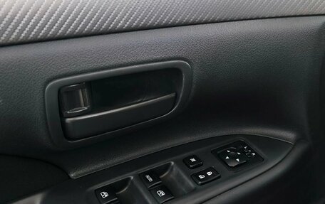 Mitsubishi Outlander III рестайлинг 3, 2015 год, 1 495 000 рублей, 9 фотография