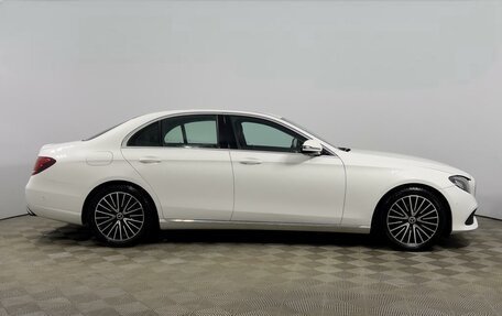 Mercedes-Benz E-Класс, 2016 год, 2 299 900 рублей, 5 фотография