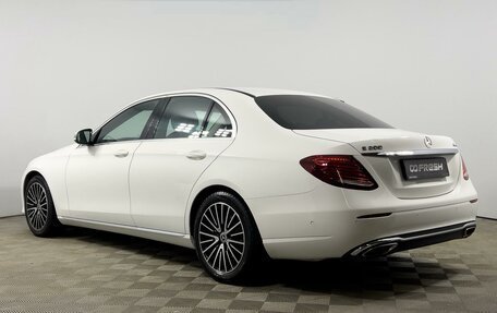 Mercedes-Benz E-Класс, 2016 год, 2 299 900 рублей, 2 фотография