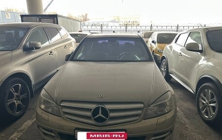 Mercedes-Benz C-Класс, 2010 год, 800 000 рублей, 2 фотография