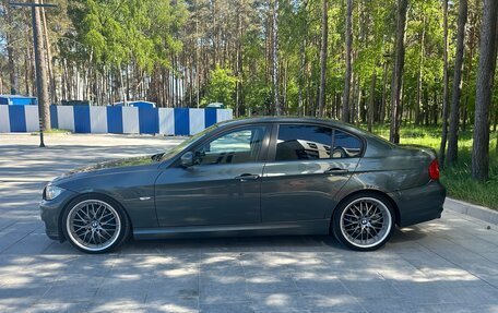 BMW 3 серия, 2010 год, 1 050 000 рублей, 3 фотография