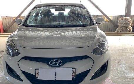 Hyundai i30 II рестайлинг, 2014 год, 3 фотография