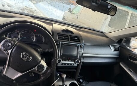 Toyota Camry, 2012 год, 1 080 000 рублей, 7 фотография