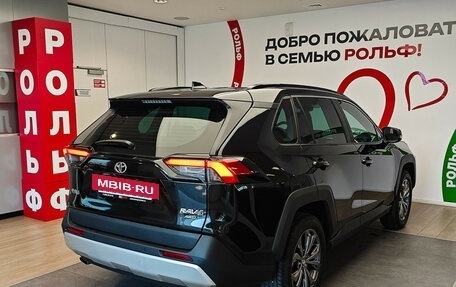 Toyota RAV4, 2025 год, 3 880 000 рублей, 4 фотография