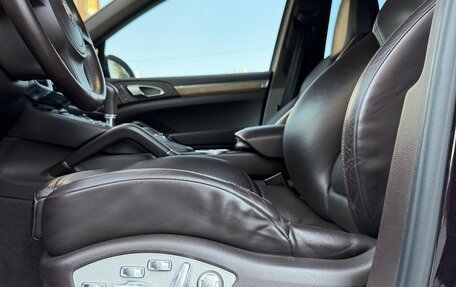 Porsche Cayenne III, 2012 год, 2 100 000 рублей, 10 фотография