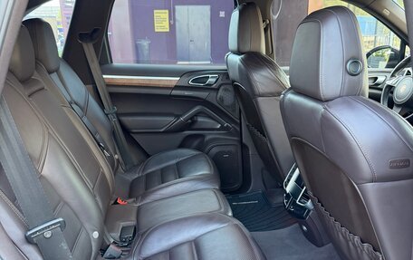 Porsche Cayenne III, 2012 год, 2 100 000 рублей, 12 фотография