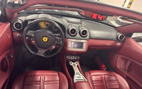 Ferrari California I рестайлинг, 2010 год, 9 500 000 рублей, 6 фотография
