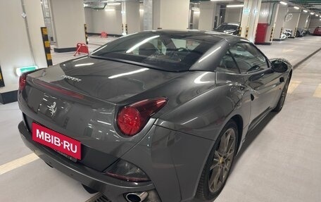 Ferrari California I рестайлинг, 2010 год, 9 500 000 рублей, 8 фотография