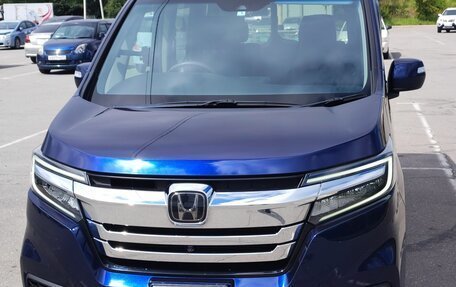 Honda Stepwgn IV, 2019 год, 2 150 000 рублей, 3 фотография