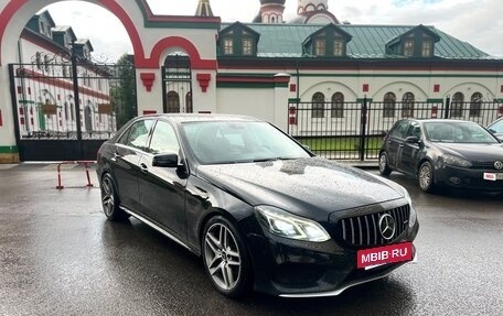 Mercedes-Benz E-Класс, 2013 год, 1 900 000 рублей, 3 фотография