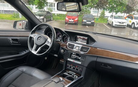 Mercedes-Benz E-Класс, 2013 год, 1 900 000 рублей, 20 фотография