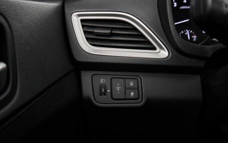 Hyundai Solaris II рестайлинг, 2019 год, 1 100 000 рублей, 13 фотография
