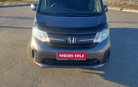 Honda Stepwgn IV, 2015 год, 1 430 000 рублей, 4 фотография