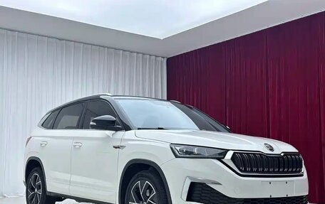 Skoda Kamiq I, 2021 год, 1 865 000 рублей, 2 фотография
