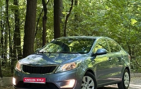 KIA Rio III рестайлинг, 2013 год, 915 000 рублей, 1 фотография