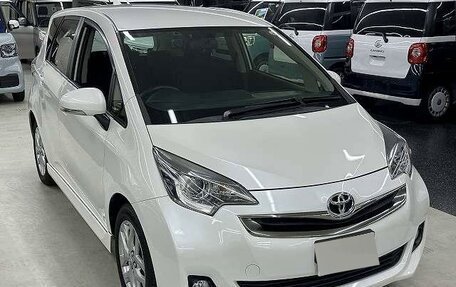 Toyota Ractis II, 2016 год, 822 000 рублей, 1 фотография