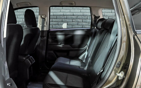 Mitsubishi Outlander III рестайлинг 3, 2019 год, 1 930 000 рублей, 18 фотография
