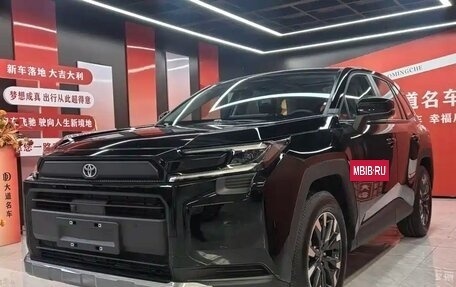 Toyota RAV4, 2026 год, 3 950 000 рублей, 2 фотография