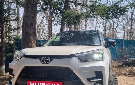 Toyota Raize I, 2020 год, 1 560 000 рублей, 2 фотография