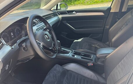 Volkswagen Passat B8 рестайлинг, 2016 год, 2 550 000 рублей, 13 фотография