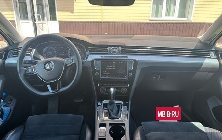 Volkswagen Passat B8 рестайлинг, 2016 год, 2 550 000 рублей, 15 фотография