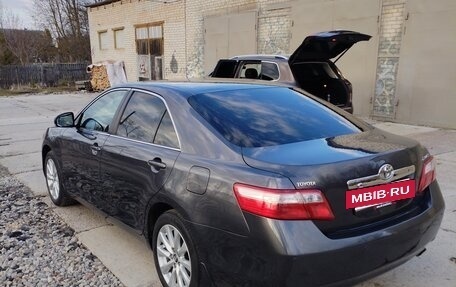 Toyota Camry, 2011 год, 1 500 000 рублей, 7 фотография