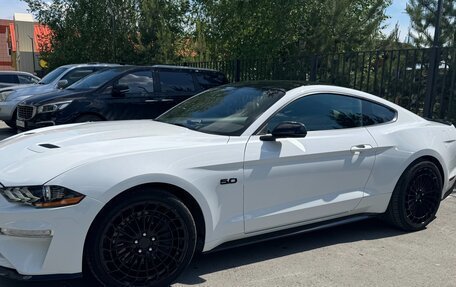 Ford Mustang VI рестайлинг, 2022 год, 7 500 000 рублей, 17 фотография